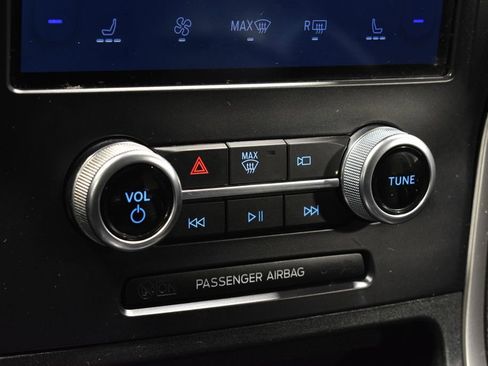 Used 2022 Ford Edge SEL image 24