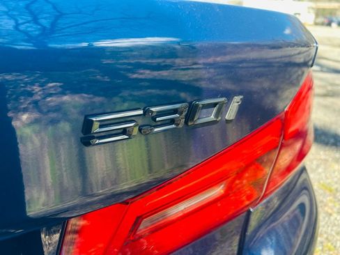 Used 2018 BMW 530i RWD image 9