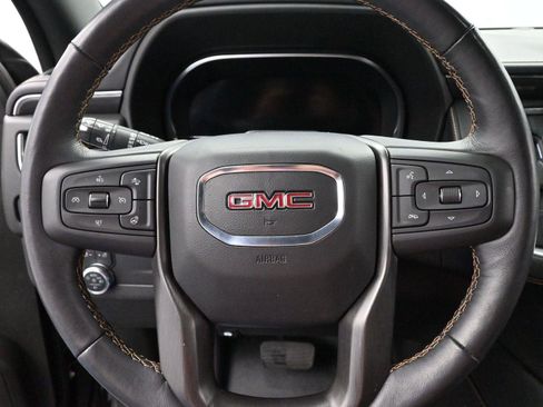 Used 2022 GMC Yukon AT4 image 20