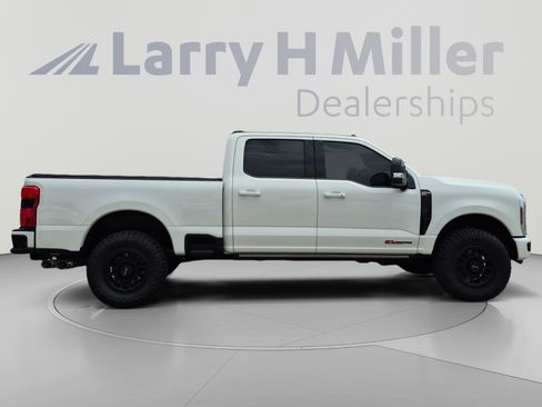Used 2026 Ford F250 Platinum AWD/4WD image 6