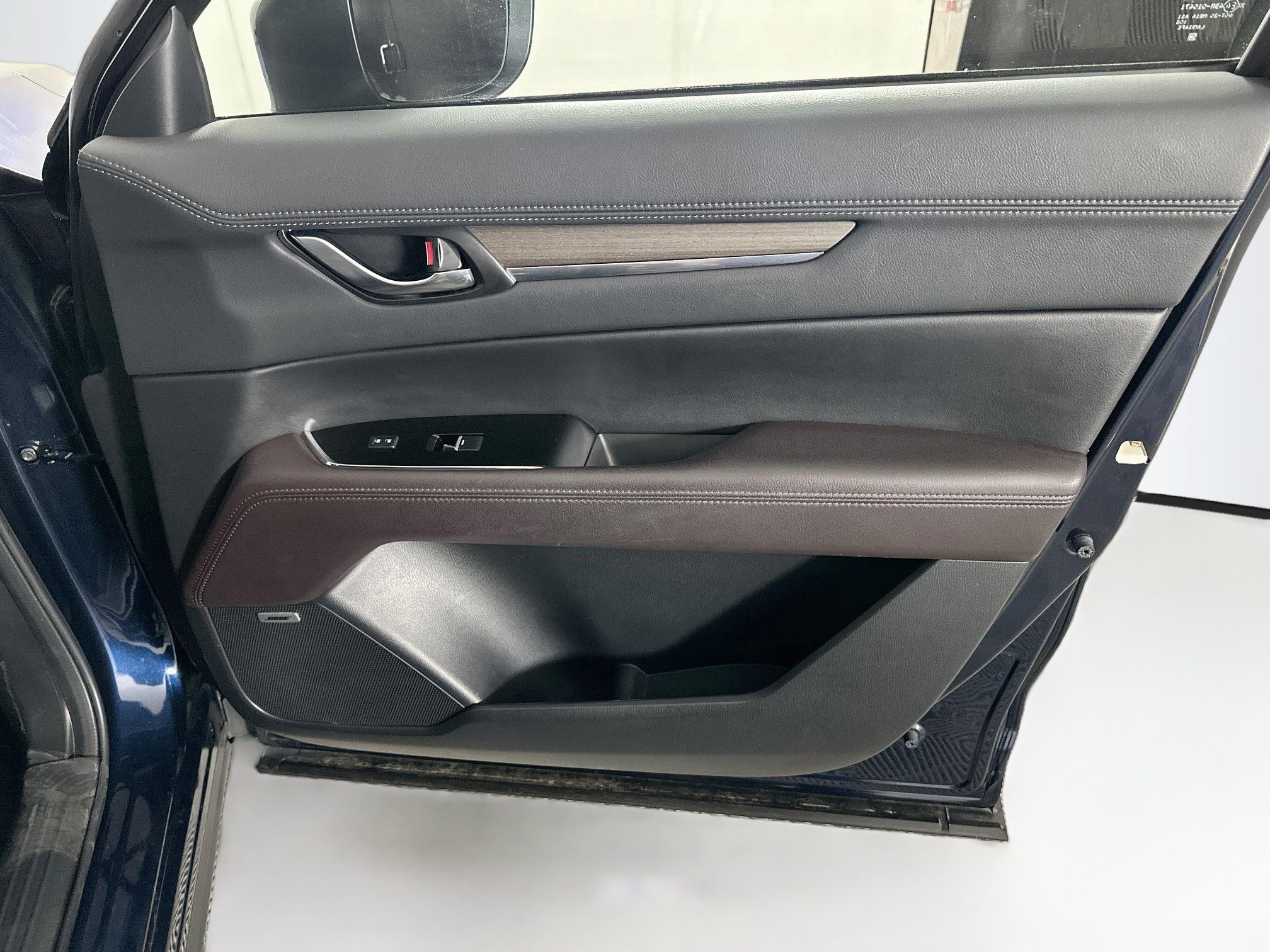 Used 2019 MAZDA CX-5 Signature AWD/4WD image 32