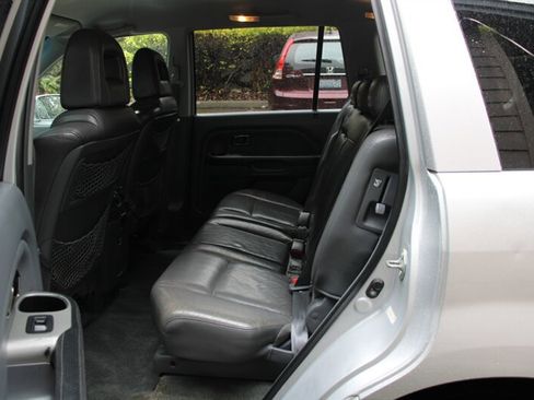Used 2004 Honda Pilot EX image 14