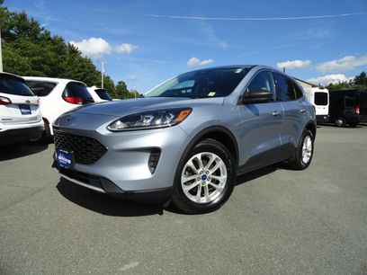 Used 2022 Ford Escape SE w/ Convenience Package