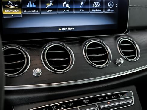 Used 2018 Mercedes-Benz E 63 AMG S image 37