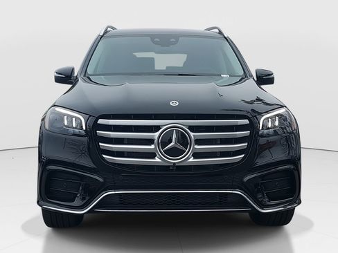 New 2025 Mercedes-Benz GLS 450 4MATIC image 2