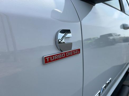 New 2025 RAM 2500 Laramie image 11