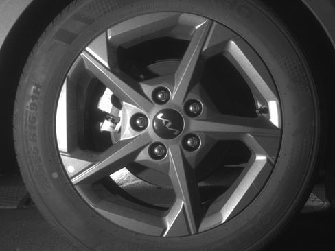 Used 2025 Kia K4 LXS image 15