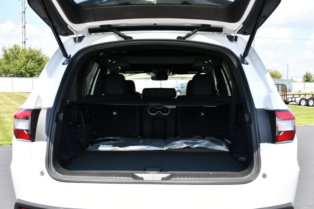 New 2026 Honda Pilot Black Edition image 36