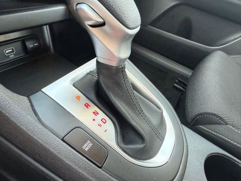 Used 2023 Kia Forte LX image 24