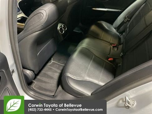 Used 2022 Mercedes-Benz C 300 4MATIC Sedan image 24