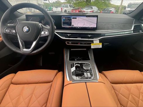 New 2026 BMW X5 xDrive40i w/ Off-Road Package AWD/4WD image 5