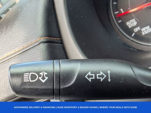 Used 2019 GMC Terrain SLE w/ Driver Convenience Package image 37