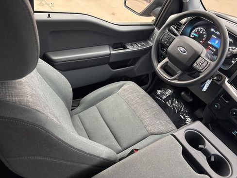 Used 2023 Ford F150 XLT image 14