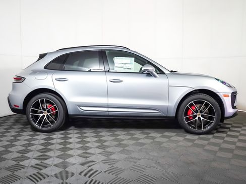 New 2026 Porsche Macan S image 9