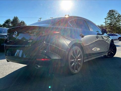Used 2025 MAZDA MAZDA3 s FWD image 4