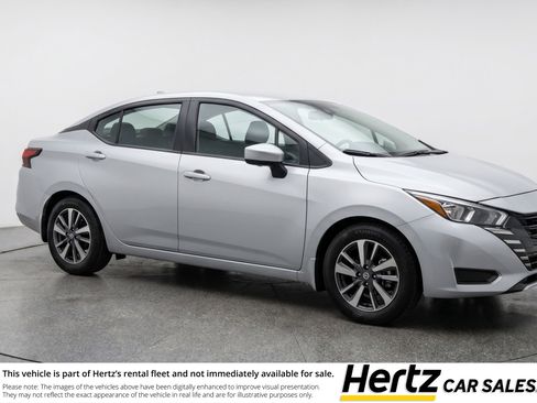 Used 2025 Nissan Versa SV FWD image 1