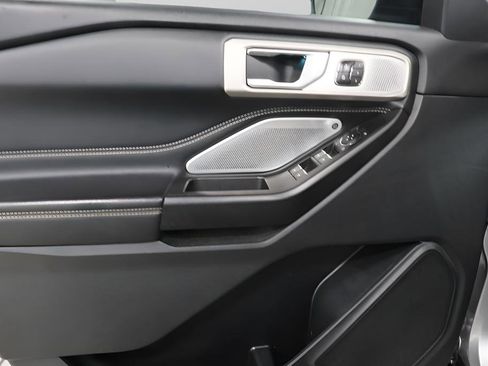 Used 2020 Ford Explorer ST w/ ST Street Pack image 24