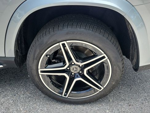 Certified 2026 Mercedes-Benz GLS 450 4MATIC image 5