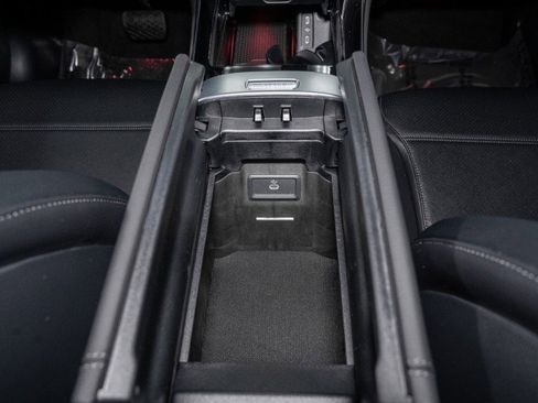 New 2026 Mercedes-Benz GLC 300 4MATIC image 21