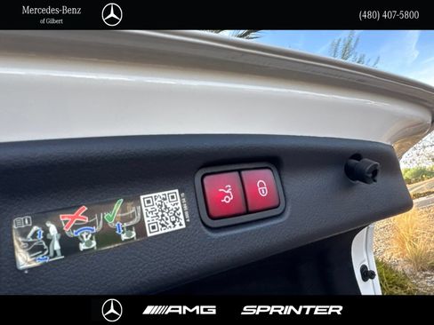 Certified 2023 Mercedes-Benz C 300 Sedan image 8