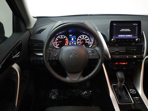 Used 2023 Mitsubishi Eclipse Cross SE image 23