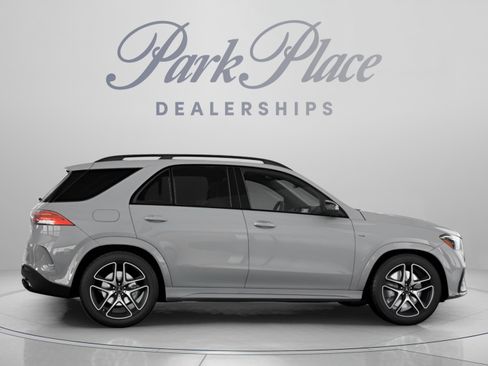 Used 2025 Mercedes-Benz GLE 53 AMG 4MATIC image 27