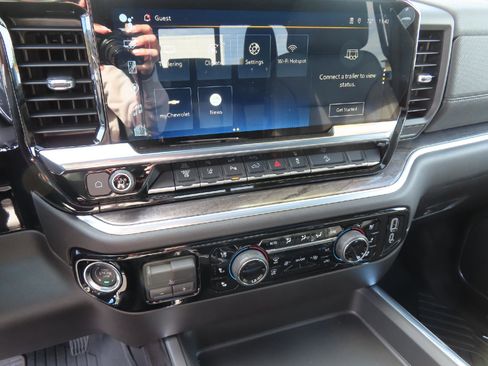 New 2026 Chevrolet Silverado 3500 LTZ w/ LTZ Plus Package image 28