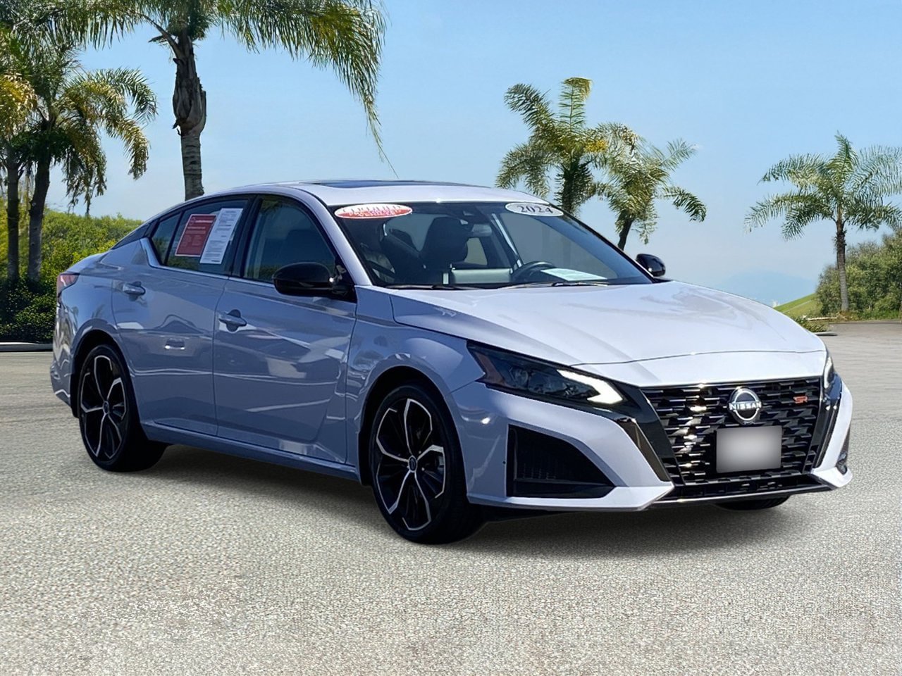 Certified 2024 Nissan Altima 2.5 SR w/ SR Premium Package FWD image 6