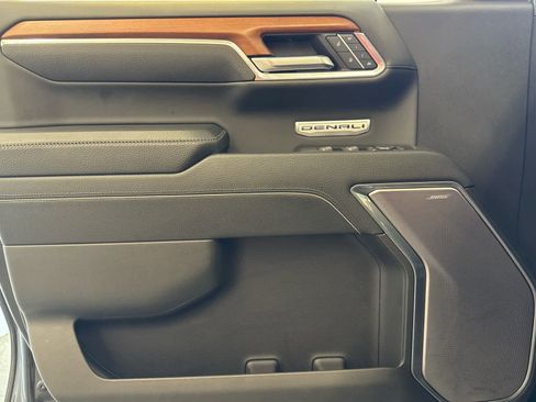 Used 2022 GMC Sierra 1500 Denali image 15