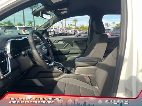 New 2026 GMC Canyon Elevation w/ Convenience Package image 11