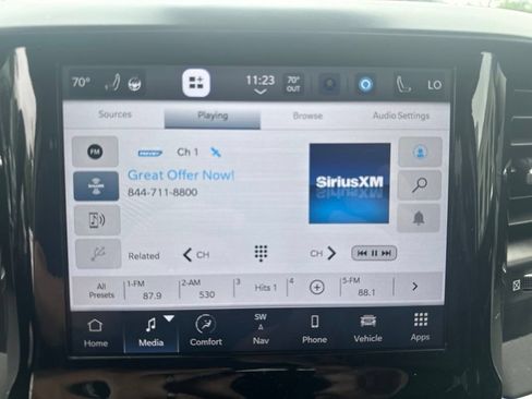 Used 2024 RAM 2500 Laramie w/ Safety Group AWD/4WD image 25