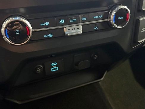 Used 2022 Ford F150 XLT w/ Equipment Group 301A Mid image 19