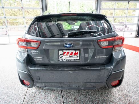 Used 2020 Subaru Crosstrek 2.0i AWD/4WD image 3