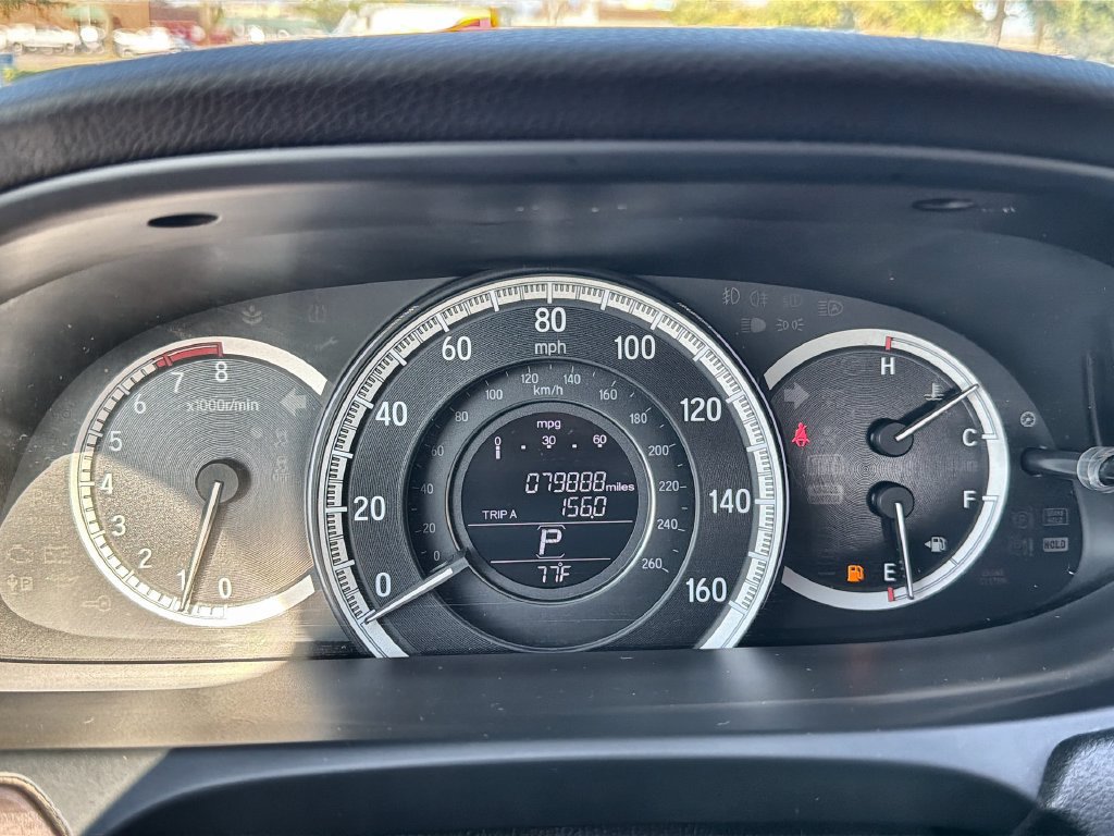 Used 2017 Honda Accord EX-L image 10