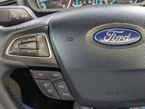 Used 2020 Ford EcoSport SE w/ SE Convenience Package image 20