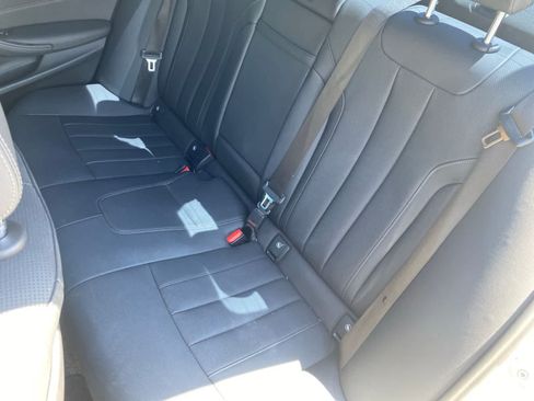 Used 2023 BMW 540i w/ M Sport Package RWD image 11