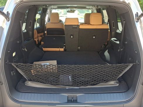 New 2026 Lexus LX 600 4WD w/ Luxury Package image 16