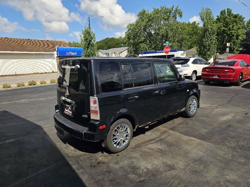 Used 2006 Scion xB FWD image 12