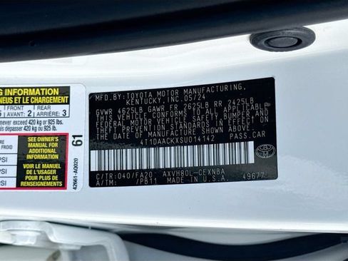Used 2025 Toyota Camry LE FWD image 38