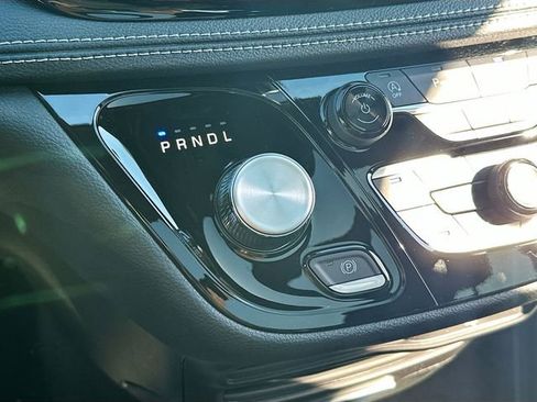 New 2026 Chrysler Pacifica Select image 17