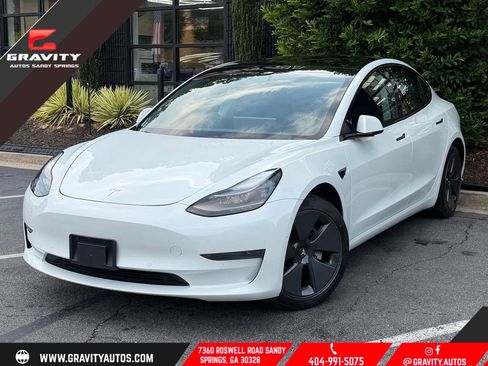 Used 2021 Tesla Model 3 Standard Range RWD image 1