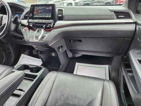 Used 2023 Honda Odyssey Sport image 18