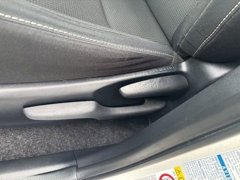 Used 2018 Toyota RAV4 XLE image 44