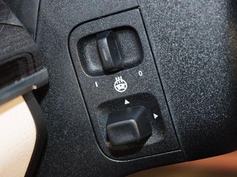 Certified 2026 Mercedes-Benz GLE 450 GLE 450 image 21