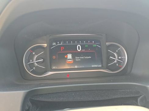 Used 2023 Honda Passport EX-L image 8