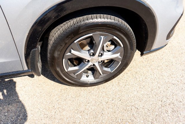 Used 2024 Honda HR-V EX-L image 9