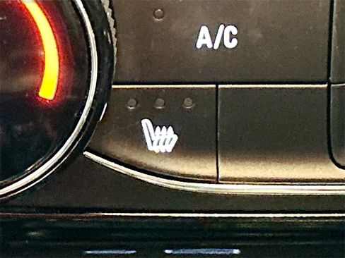 Used 2025 Buick Encore GX Sport Touring w/ Advanced Technology Package image 17