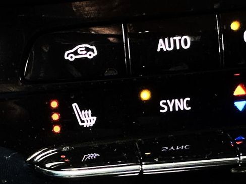 Used 2023 Buick Envision Preferred image 30