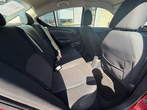 Used 2019 Nissan Versa SV FWD image 15