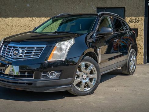 Used 2014 Cadillac SRX Performance w/ Driver Awareness Package FWD image 19